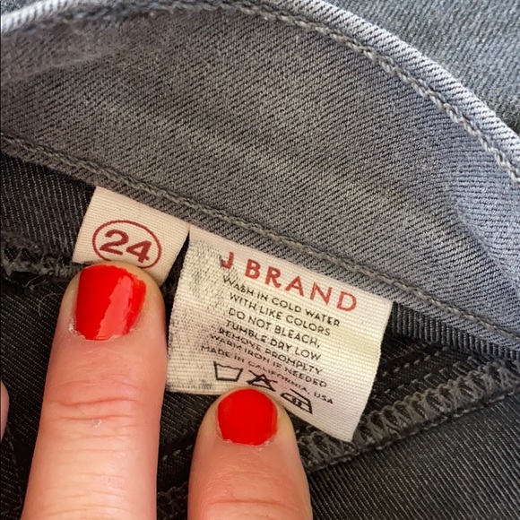 J Brand Low-Rise Skinny Leg Jeans - Picture 7 of 8